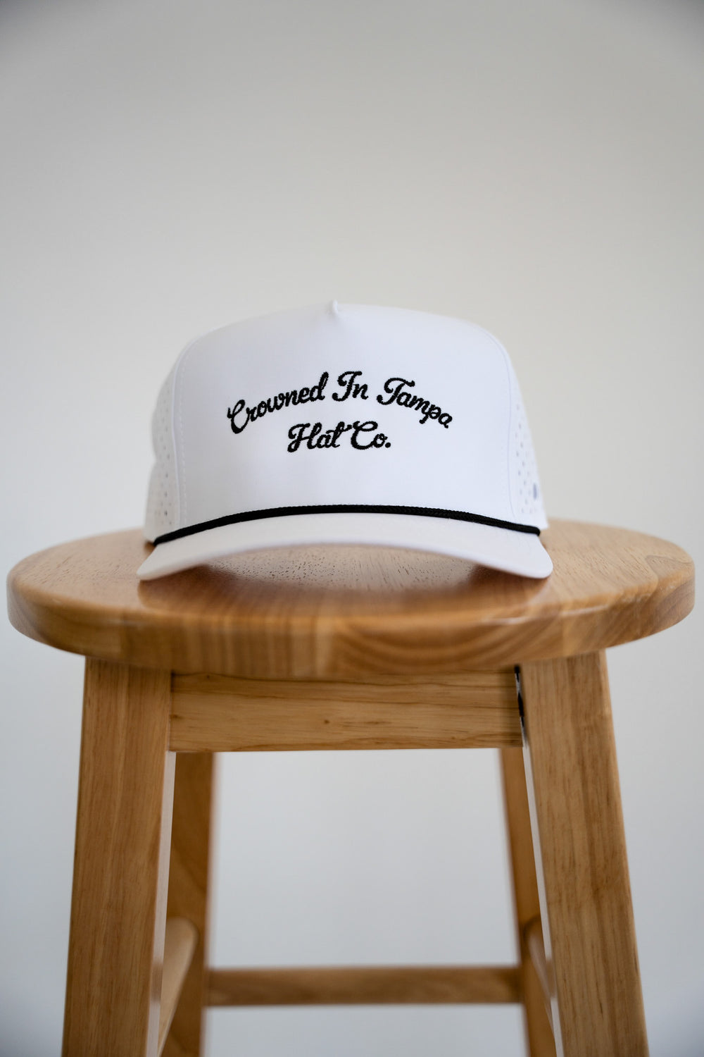 Golf Series (White/Black)